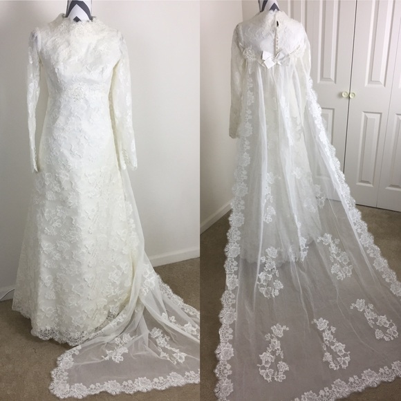 Alfred Angelo by Edythe Vincent Dresses & Skirts - Alfred Angelo by Edythe Vincent 60s Wedding Dress